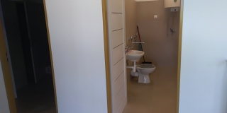 Fotografia: Glóbus - prízemie, vstup, chodba, nové dámske WC na prízemí 5/2021