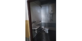 Fotografia: Glóbus - prízemie, vstup, chodba, nové dámske WC na prízemí 5/2021