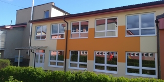 Rozšírenie kapacít MŠ pri ZŠ s MŠ v Novej Ľubovni, dokončenie - máj 2021