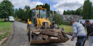 Fotografia: Mimoriadna situácia - Zaplavenie cesty, Domu nádeje, ihriska, vyliatie kanálu 30.06.2021, 01.07.2021