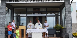 Fotografia: Sviatok Najsvätejšieho Kristovho Tela a Krvi - 16.06.2022 - procesia obcou (foto Ján Žemba)