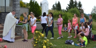 Fotografia: Sviatok Najsvätejšieho Kristovho Tela a Krvi - 16.06.2022 - procesia obcou (foto Ján Žemba)
