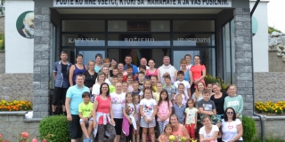 Fotografia: Sviatok Najsvätejšieho Kristovho Tela a Krvi - 16.06.2022 - procesia obcou (foto Ján Žemba)