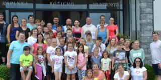 Fotografia: Sviatok Najsvätejšieho Kristovho Tela a Krvi - 16.06.2022 - procesia obcou (foto Ján Žemba)
