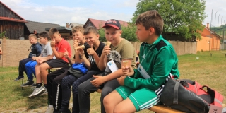 Fotografia: Sprievod primicianta do kostola a primičná sv. omša Jakuba Konkoľa (Foto Pavol Boďo)