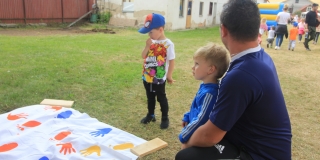 Fotografia: Sprievod primicianta do kostola a primičná sv. omša Jakuba Konkoľa (Foto Pavol Boďo)