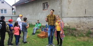 Fotografia: Sprievod primicianta do kostola a primičná sv. omša Jakuba Konkoľa (Foto Pavol Boďo)