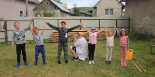 Fotografia: Sprievod primicianta do kostola a primičná sv. omša Jakuba Konkoľa (Foto Pavol Boďo)