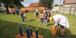 Fotografia: Sprievod primicianta do kostola a primičná sv. omša Jakuba Konkoľa (Foto Pavol Boďo)