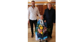 Fotografia: Prijatie 100. ročnej jubilantky - Márie Kmečovej, rod. Jančiovej (foto Patrícia Žembová)