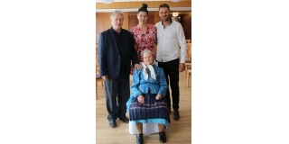 Fotografia: Prijatie 100. ročnej jubilantky - Márie Kmečovej, rod. Jančiovej (foto Patrícia Žembová)