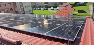 Fotografia: Výstavba zariadení na využitie slnečnej energie - ZŠ s MŠ Nová Ľubovňa