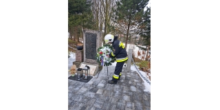 Fotografia: Pietny akt kladenia vencov - 79. výročie oslobodenia obce, 24.01.2024 (foto obec Nová Ľubovňa)