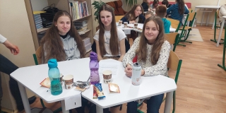 Ema Rusiňáková, Klára Rusiňáková a Timea Poľančíková - úspech v Biblickej olympiáde – fotografia 8