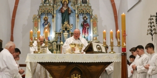Fotografia: Veľkonočná vigília 30.03.2024 (foto obec Nová Ľubovňa)