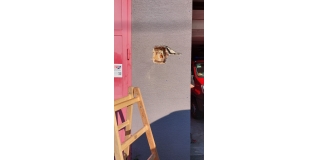 Fotografia: Automatický externý defibrilátor - budova hasičskej zbrojnice