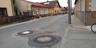 Fotografia: Oprava kanalizačných poklopov