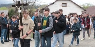 Fotografia: Piatok Utrpenia Pána - Krížová cesta obcou /18.04.2025/