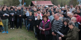 Fotografia: Piatok Utrpenia Pána - Krížová cesta obcou /18.04.2025/