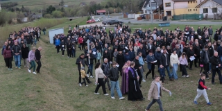 Fotografia: Piatok Utrpenia Pána - Krížová cesta obcou /18.04.2025/