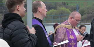 Fotografia: Piatok Utrpenia Pána - Krížová cesta obcou /18.04.2025/