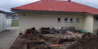 Fotografia: Vybudovanie nádrže pre odpadovú vodu a splašky - futbalové ihrisko