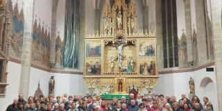 Fotografia: Členovia Ružencového bratstva putovali do Baziliky sv. Kríža v Kežmarku 07.10.2025